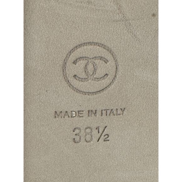 Chanel Suede, Leather Toe, CC Logo, Lace Up Ankle Boots Size 38.5, w/box - Picture 8 of 16